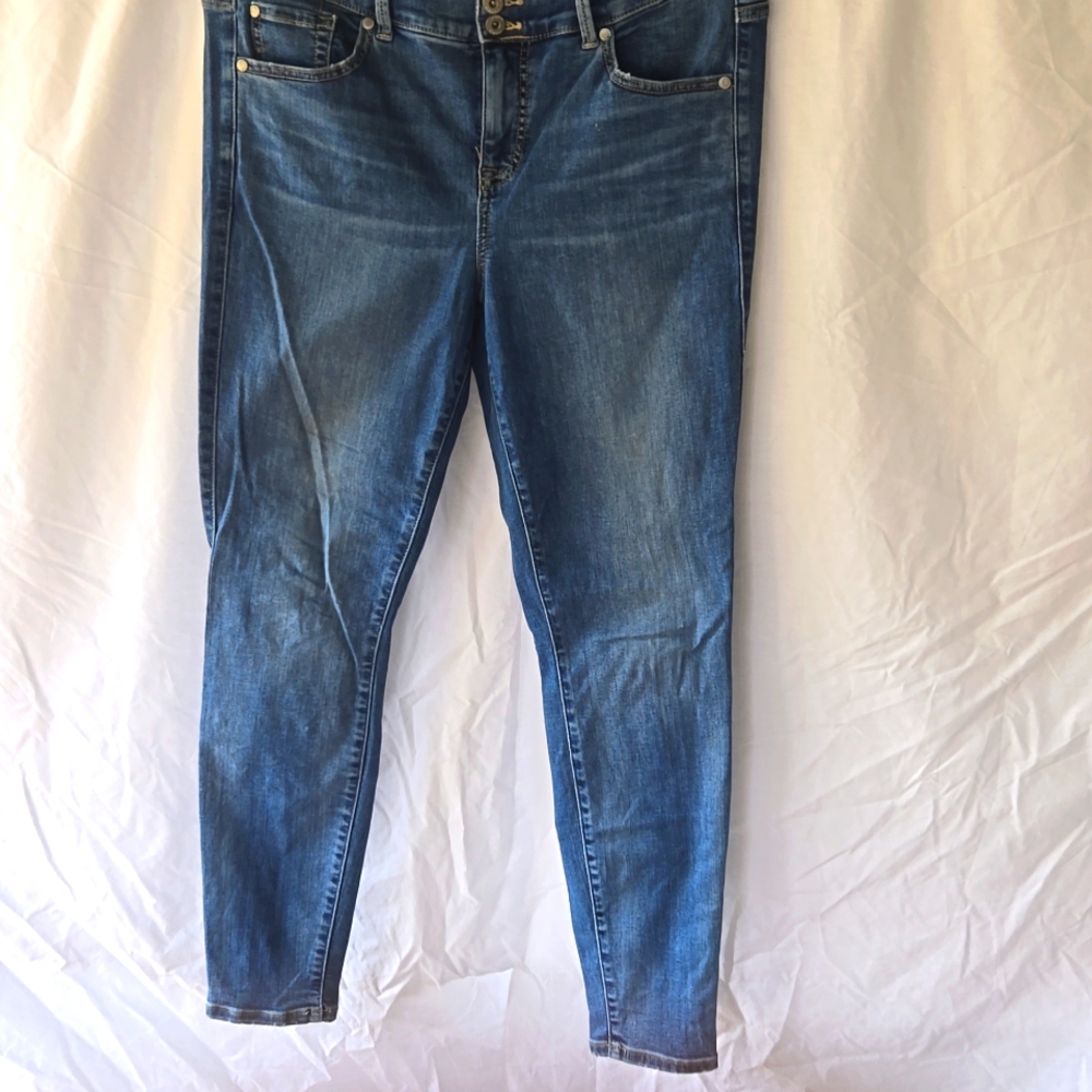 Torrid straight leg jeans